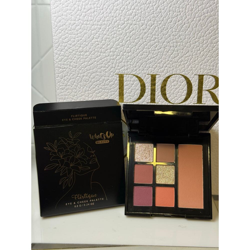 What's Up Beauty Flirtique Eye & Cheek Palette - 6.8g - NEW in box - Picture 3 of 7